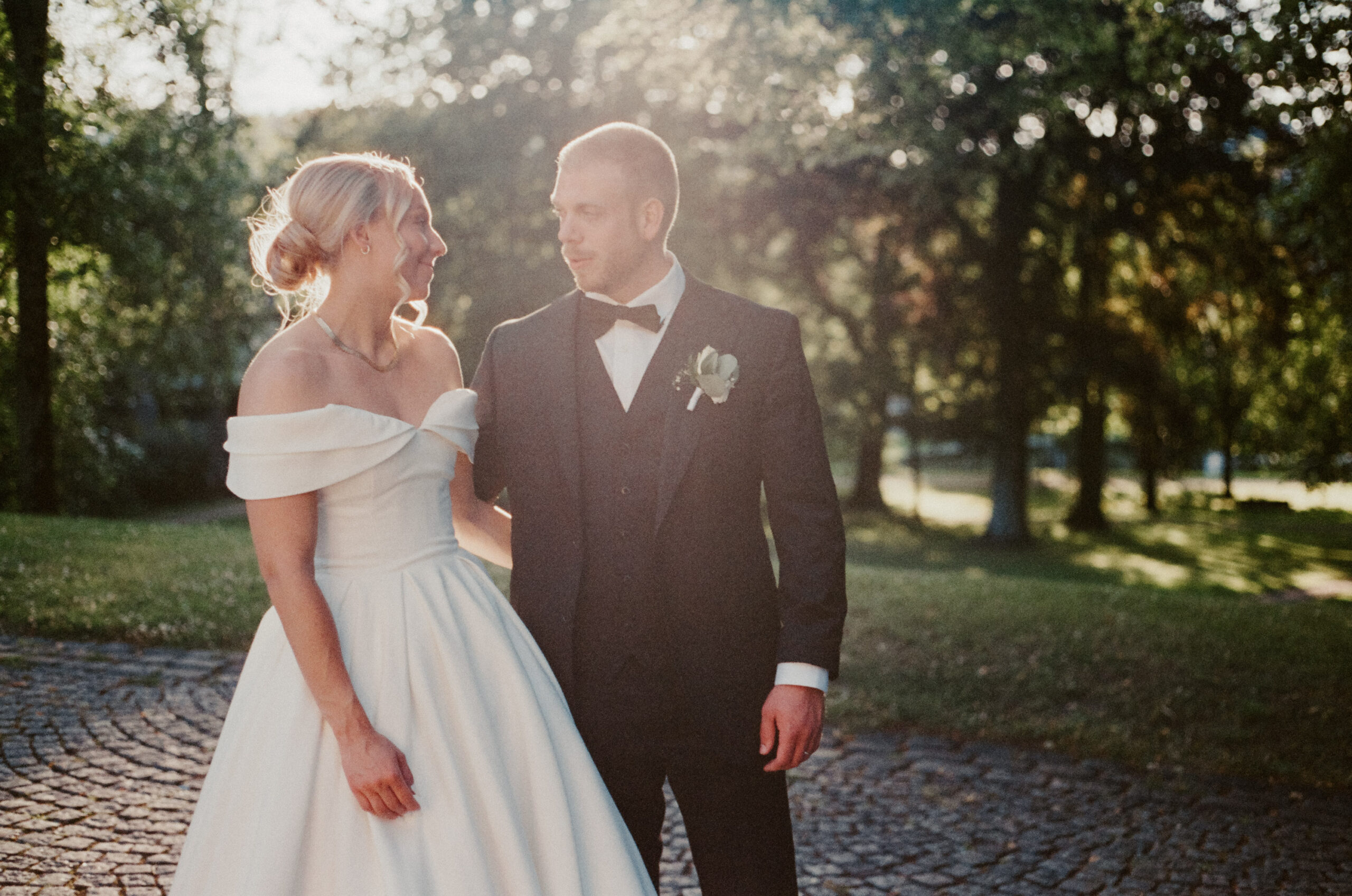 What is documentary style photography?