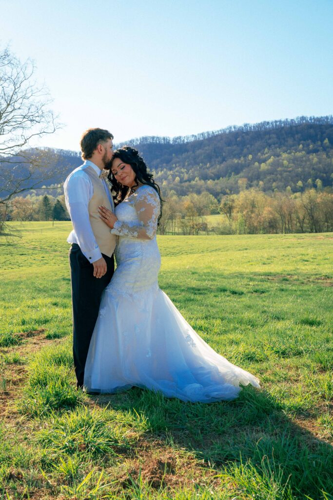 East Tennessee Wedding Photographer Ball Farm Event Center